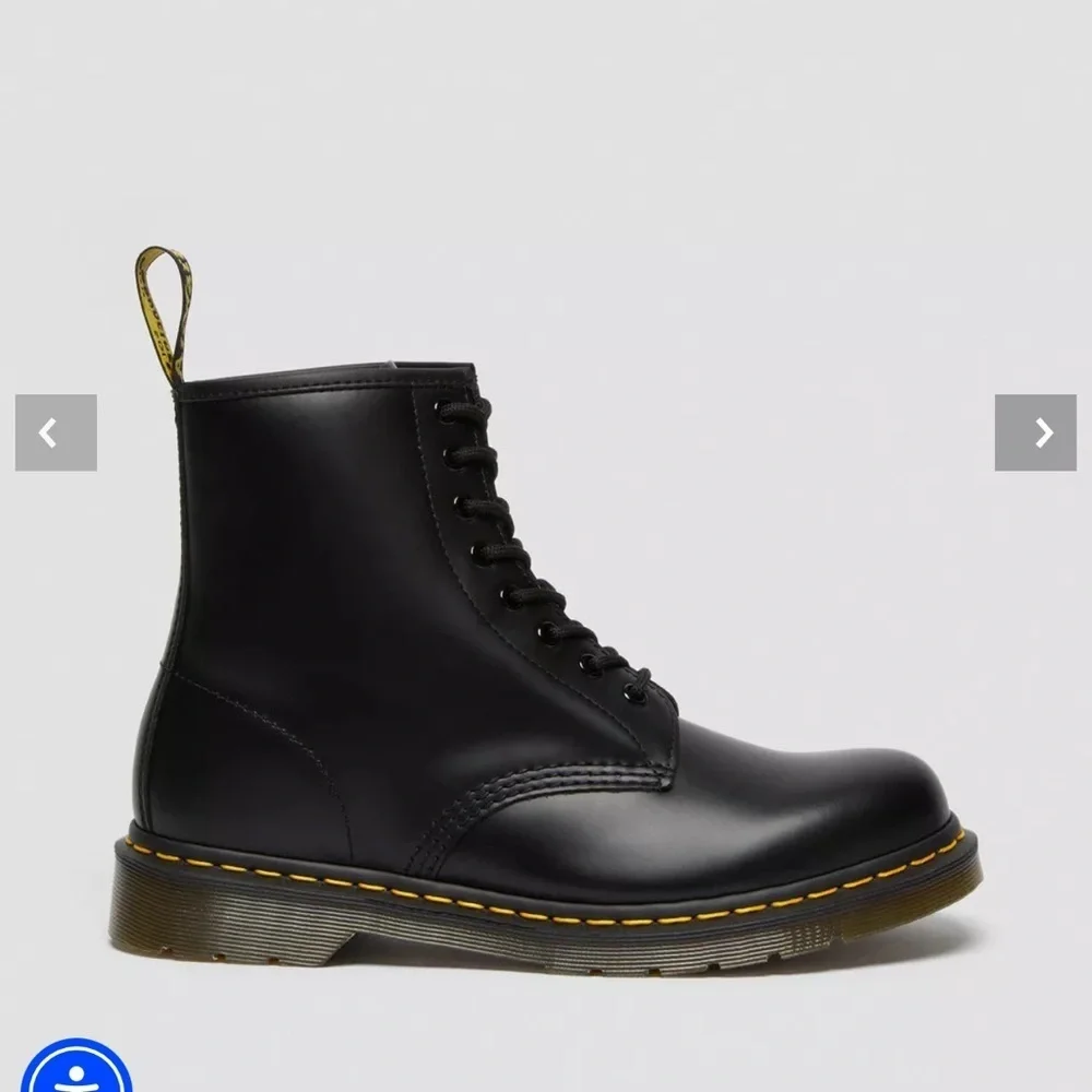 NWT Classic Black Leather Smooth Leather Lace Up Boots Sz US 7